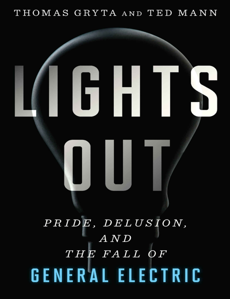 دانلود پی دی اف و ای پاب pdf+ePub کتاب Lights Out | باکتابام